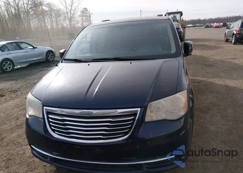 2014 Chrysler Town & Country Touring from USA, damaged, VIN 2C4RC1BG1ER445178